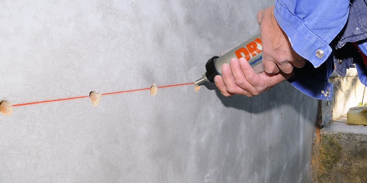 injection murs soi meme